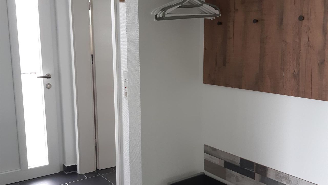 hier können Ihre Jacken "abhängen";-) hier können Ihre Jacken "abhängen";-)